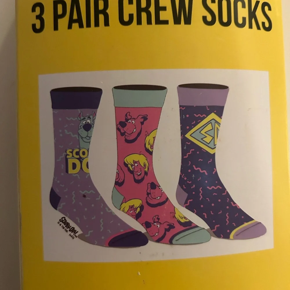 COPY - NIB Bioworld Scooby-Doo! Scooby Snacks 3 pair men’s crew socks sock size… - Picture 6 of 8